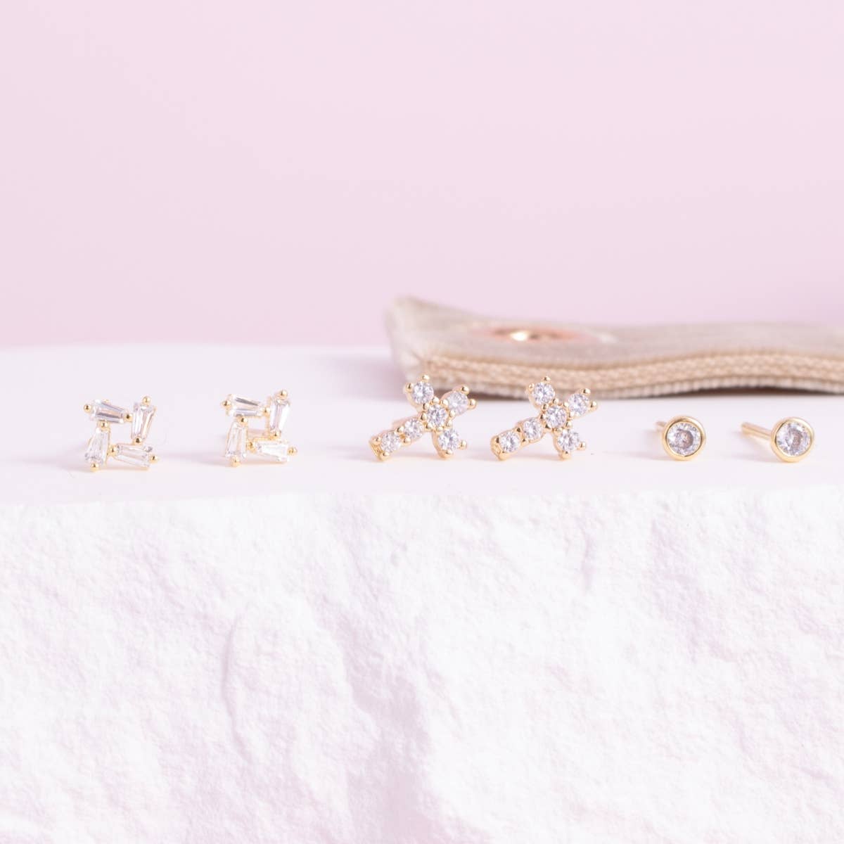 Cross Velvet Stud Gift Set